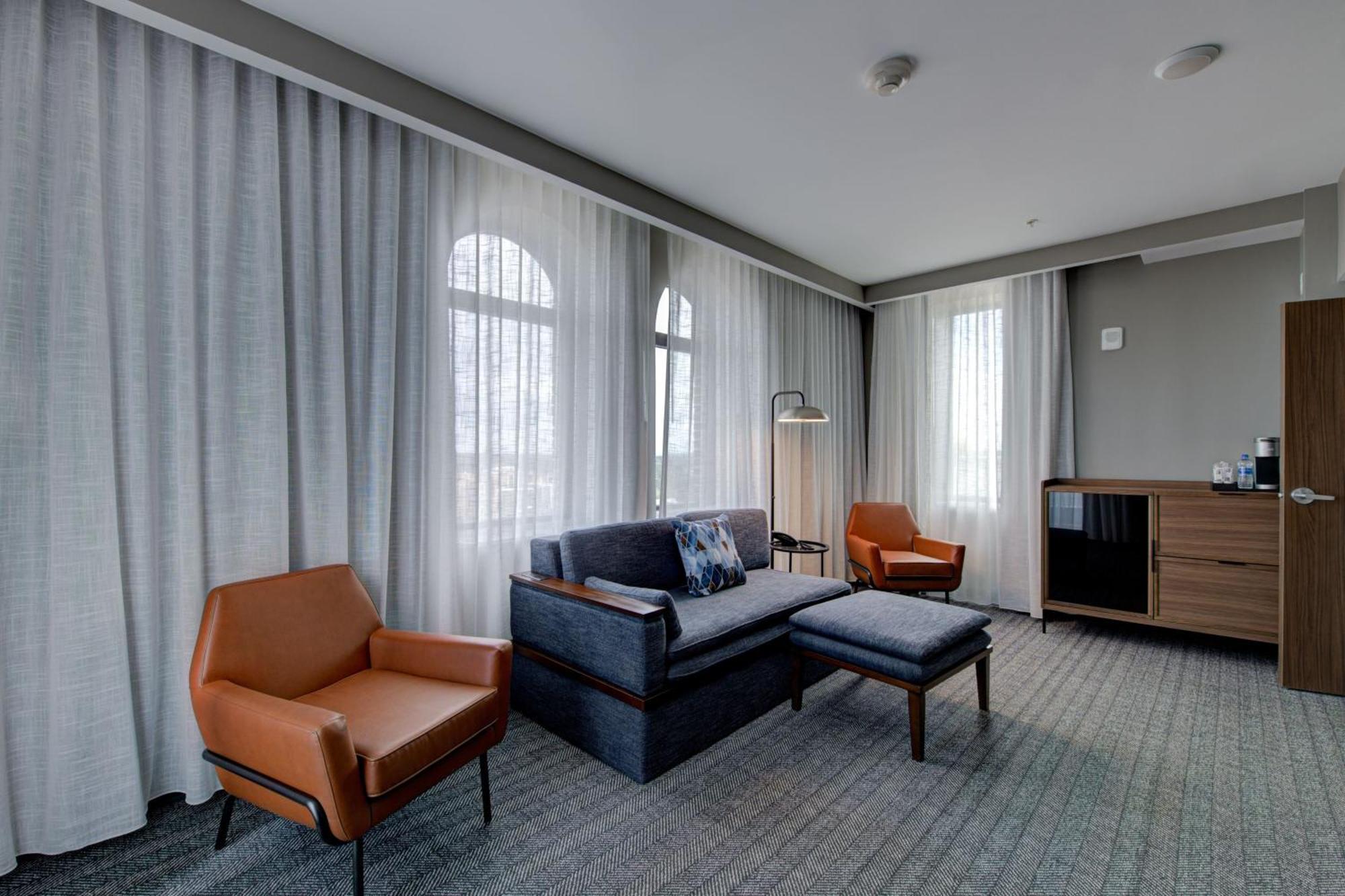 The Threefoot Hotel, Meridian, A Tribute Portfolio Hotel Екстер'єр фото